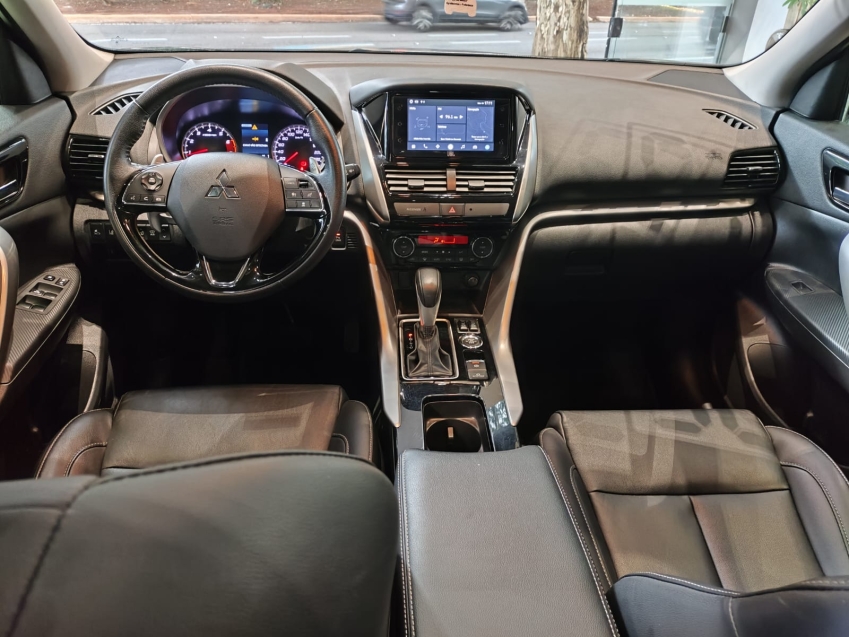 Mitsubishi-ECLIPSE CROSS-1.5 MIVEC TURBO GASOLINA HPE-S S-AWC CVT