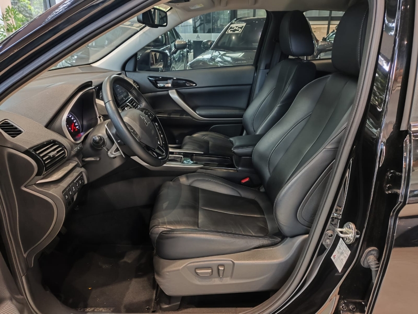 Mitsubishi-ECLIPSE CROSS-1.5 MIVEC TURBO GASOLINA HPE-S S-AWC CVT