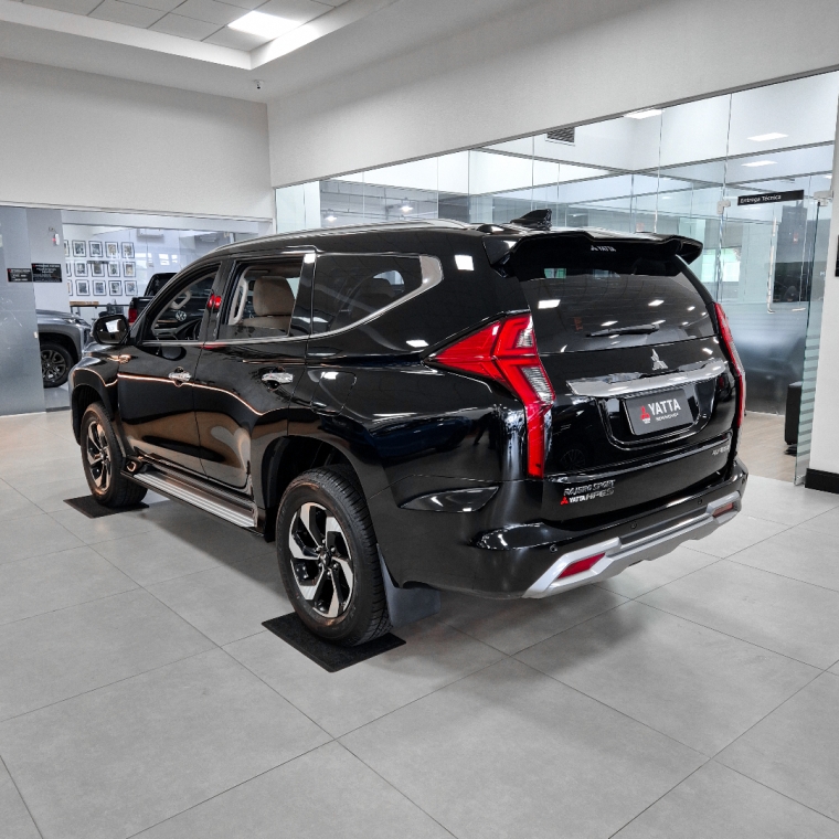 Mitsubishi-PAJERO SPORT-2.4 16V MIVEC TURBO DIESEL HPE-S AWD AUTOMÁTICO