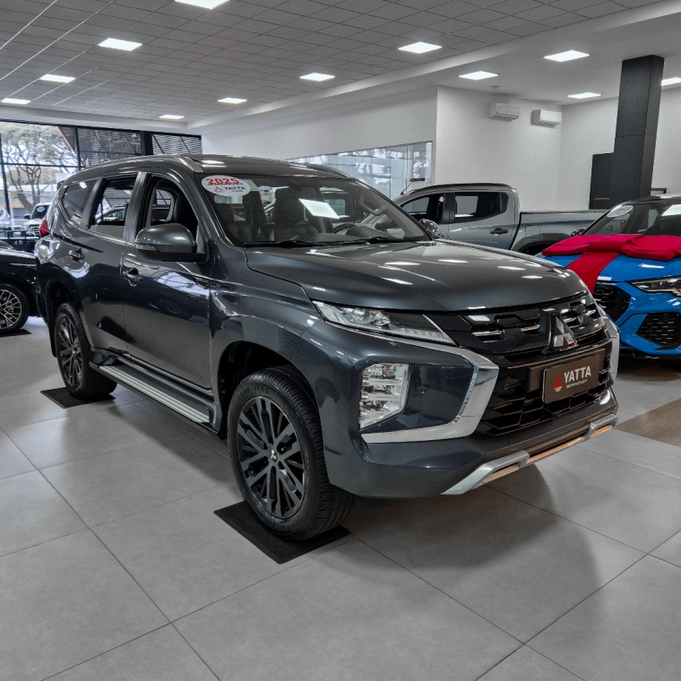 Mitsubishi-PAJERO SPORT-2.4 16V MIVEC TURBO DIESEL LEGEND AWD AUTOMÁTICO