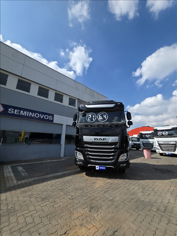 XF FTT530 6x4 Space Cab (die)(E5)