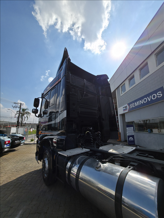 DAF-XF-XF FTT530 6x4 Space Cab (die)(E5)