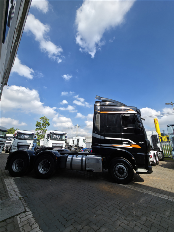 DAF-XF-XF FTT530 6x4 Space Cab (die)(E5)