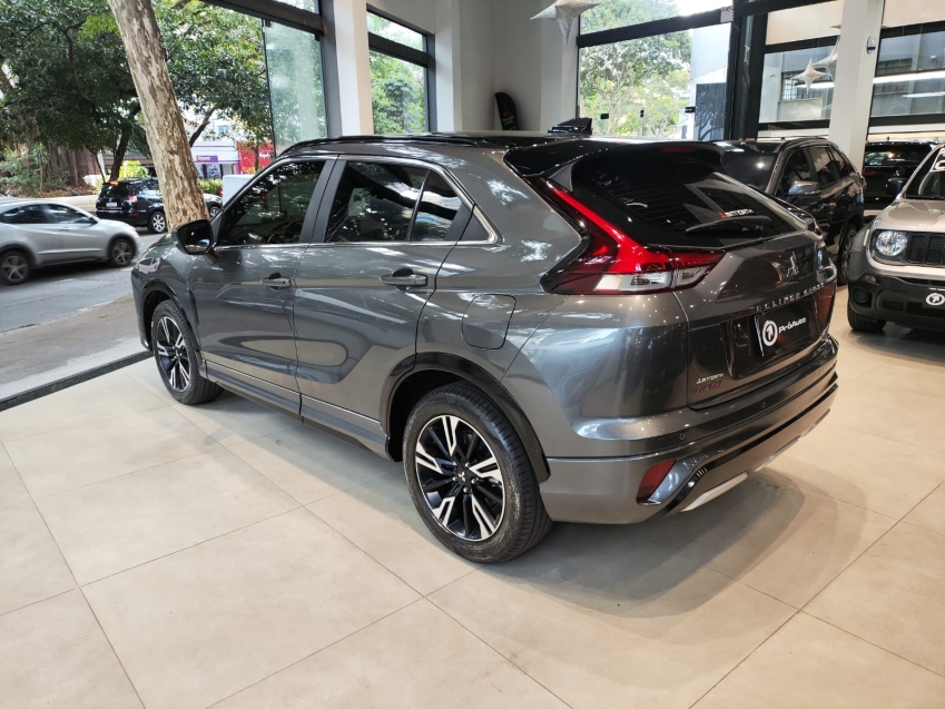 Mitsubishi-ECLIPSE CROSS-1.5 MIVEC TURBO GASOLINA HPE-S S-AWC CVT