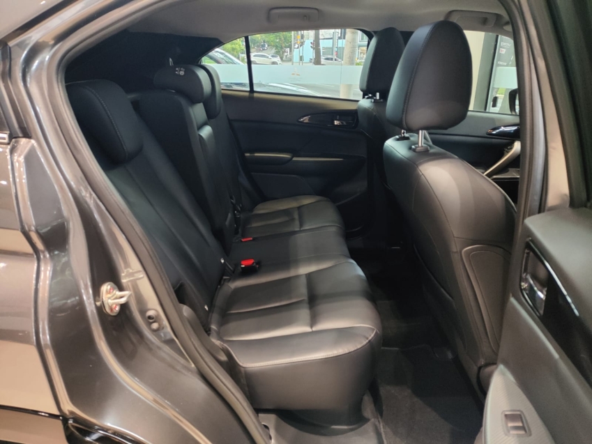 Mitsubishi-ECLIPSE CROSS-1.5 MIVEC TURBO GASOLINA HPE-S S-AWC CVT