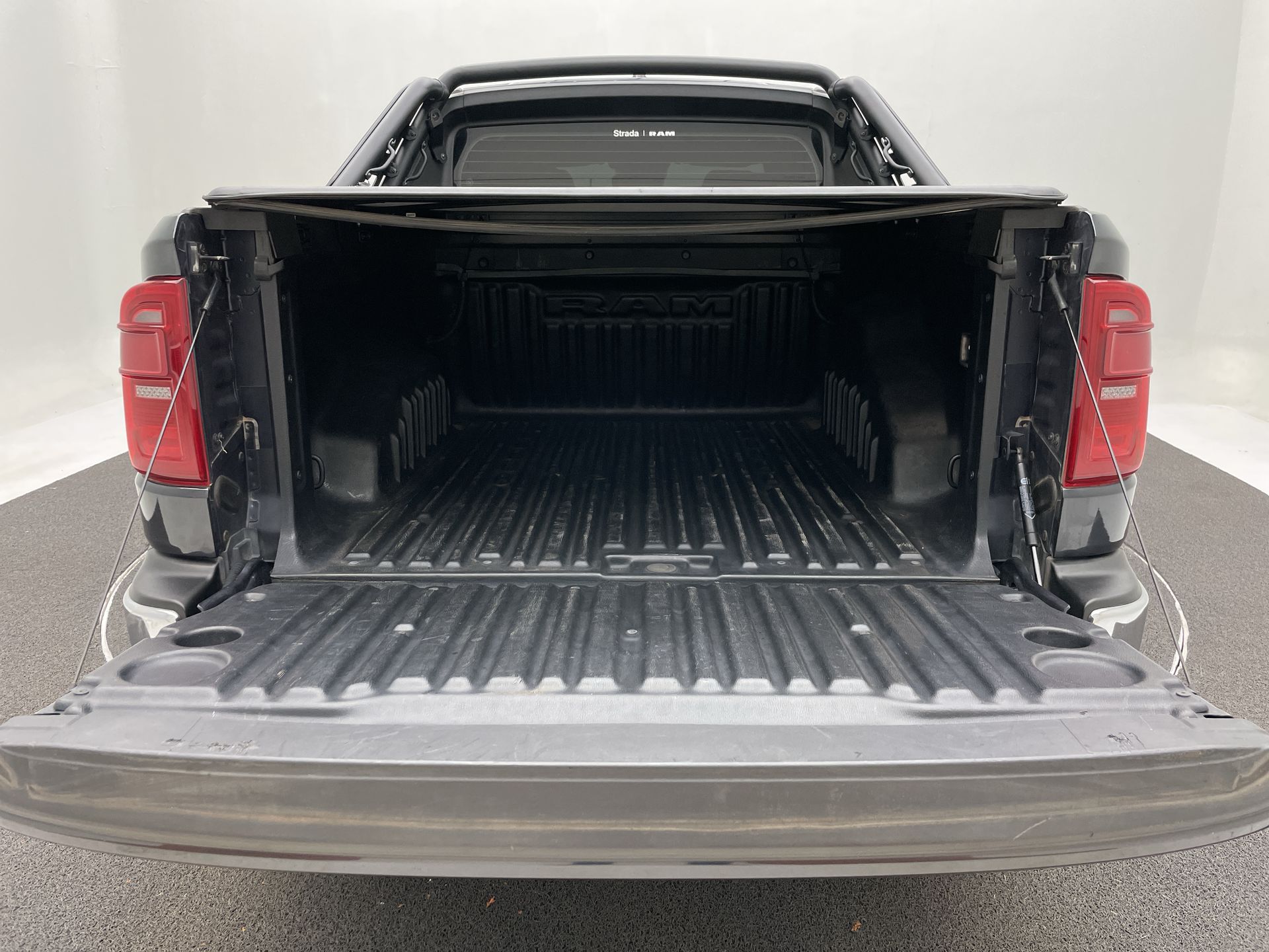 RAM-RAMPAGE-RAMPAGE LARAMIE 2.0 TB CD 4X4 Die. Aut.