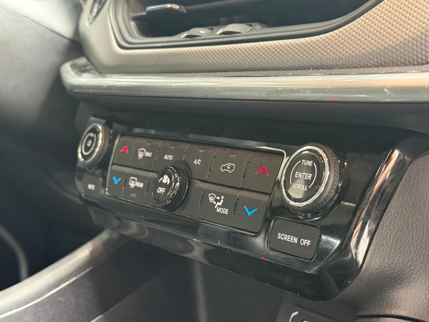 Jeep-COMPASS-1.3 T270 TURBO FLEX LONGITUDE AT6