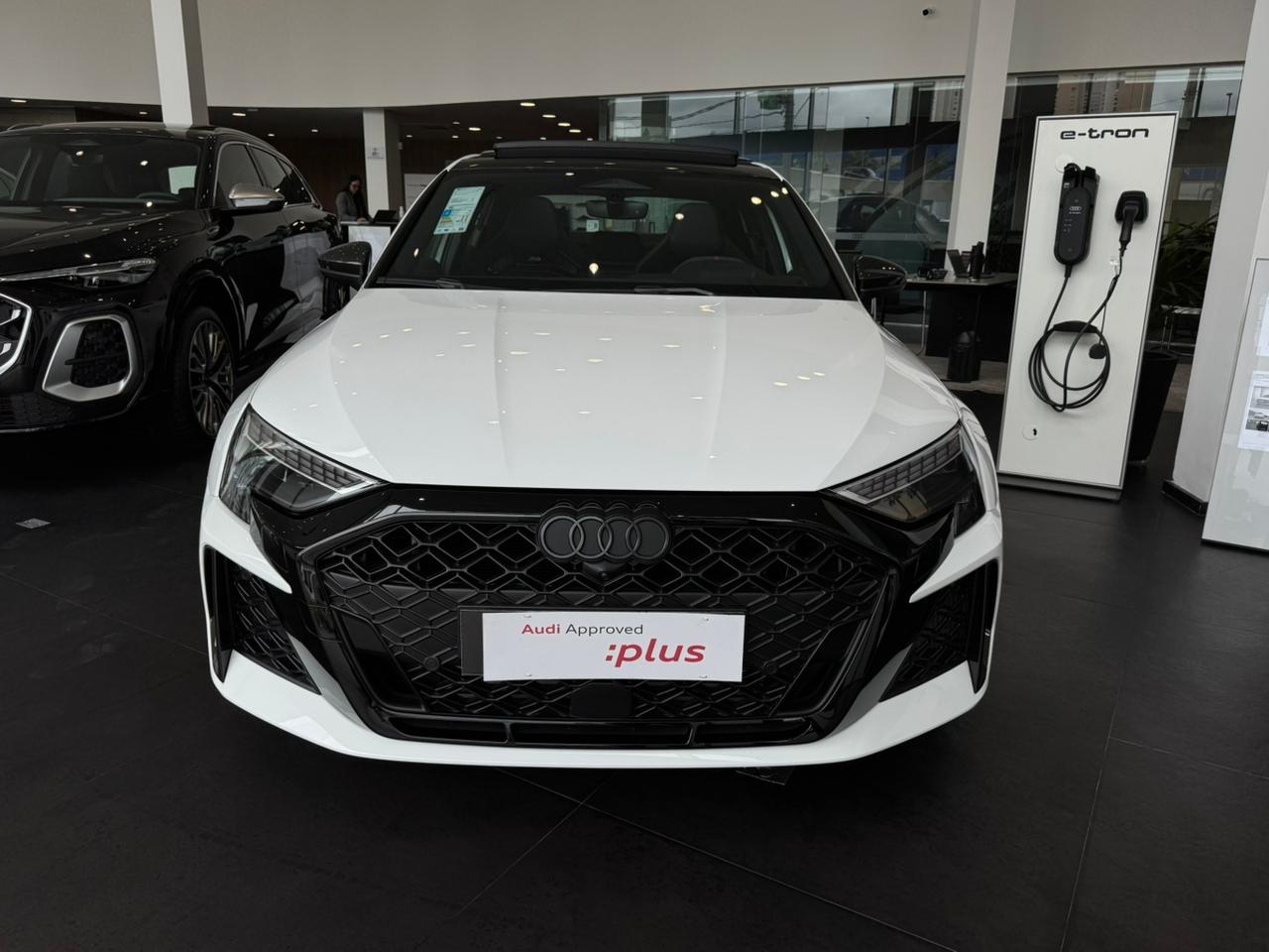 Audi-RS3-RS3 Sedan Track 2.5 TFSI Quattro S-tronic