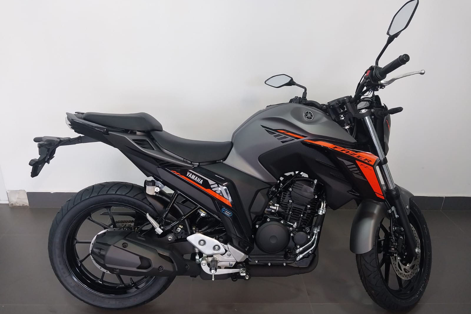 FZ25 Fazer ABS Connected