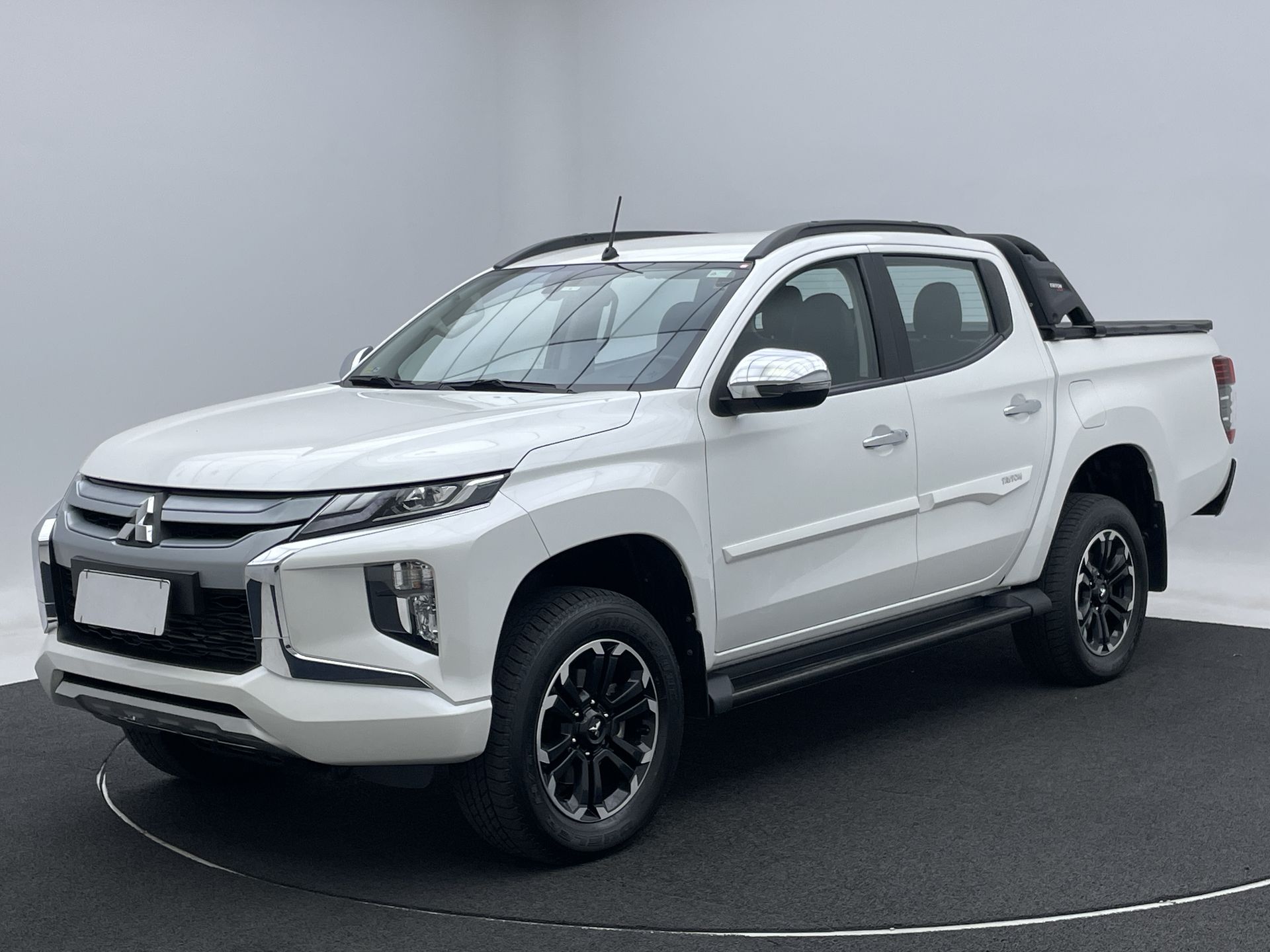 L200 Triton Sport HPE 2.4 CD Diesel Aut.