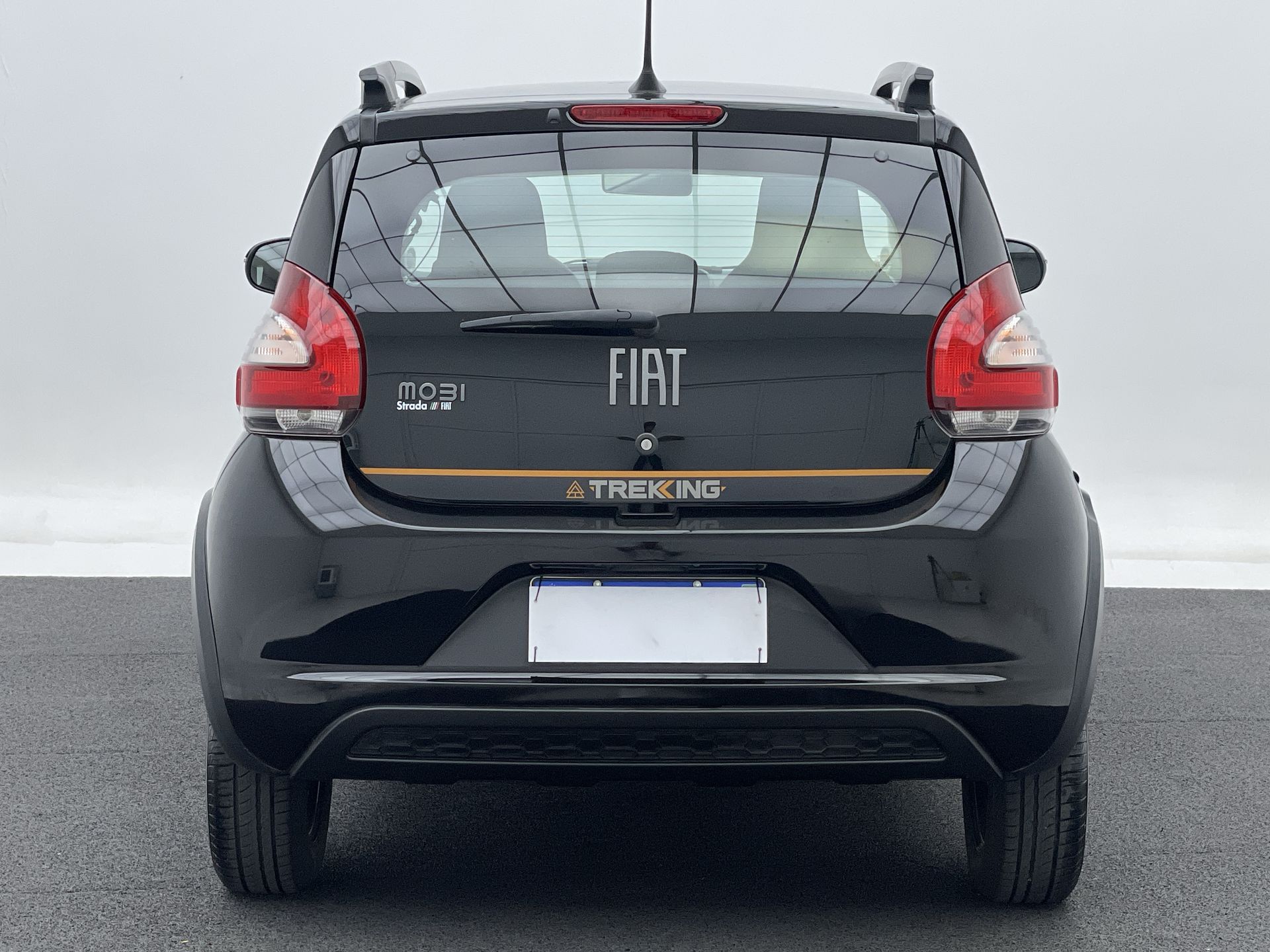 Fiat-MOBI-MOBI TREKKING 1.0 Flex 5p.