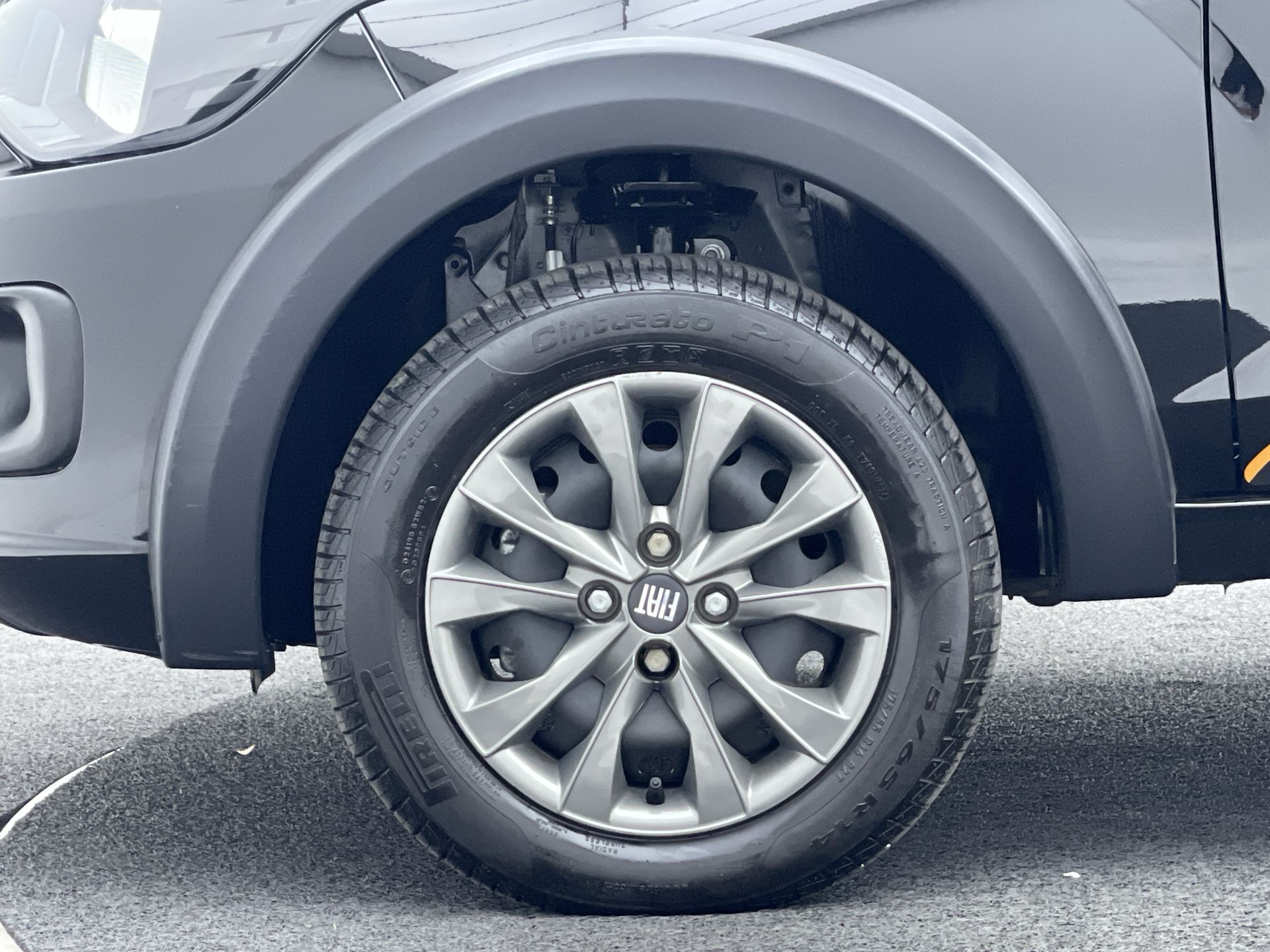 Fiat-MOBI-MOBI TREKKING 1.0 Flex 5p.