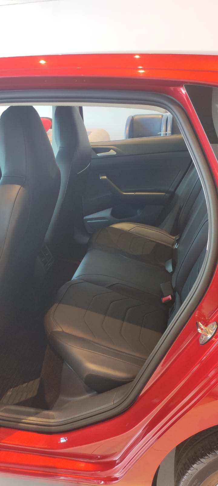 VW - Volkswagen-Polo-Polo Highline TSI 1.0 Flex 12V Aut.