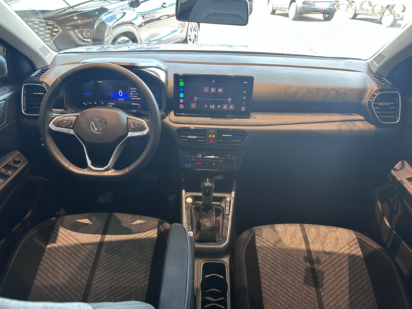 VW - Volkswagen-TERA-Tera Comfort 1.0 170 TSI Flex 12V 5p Aut