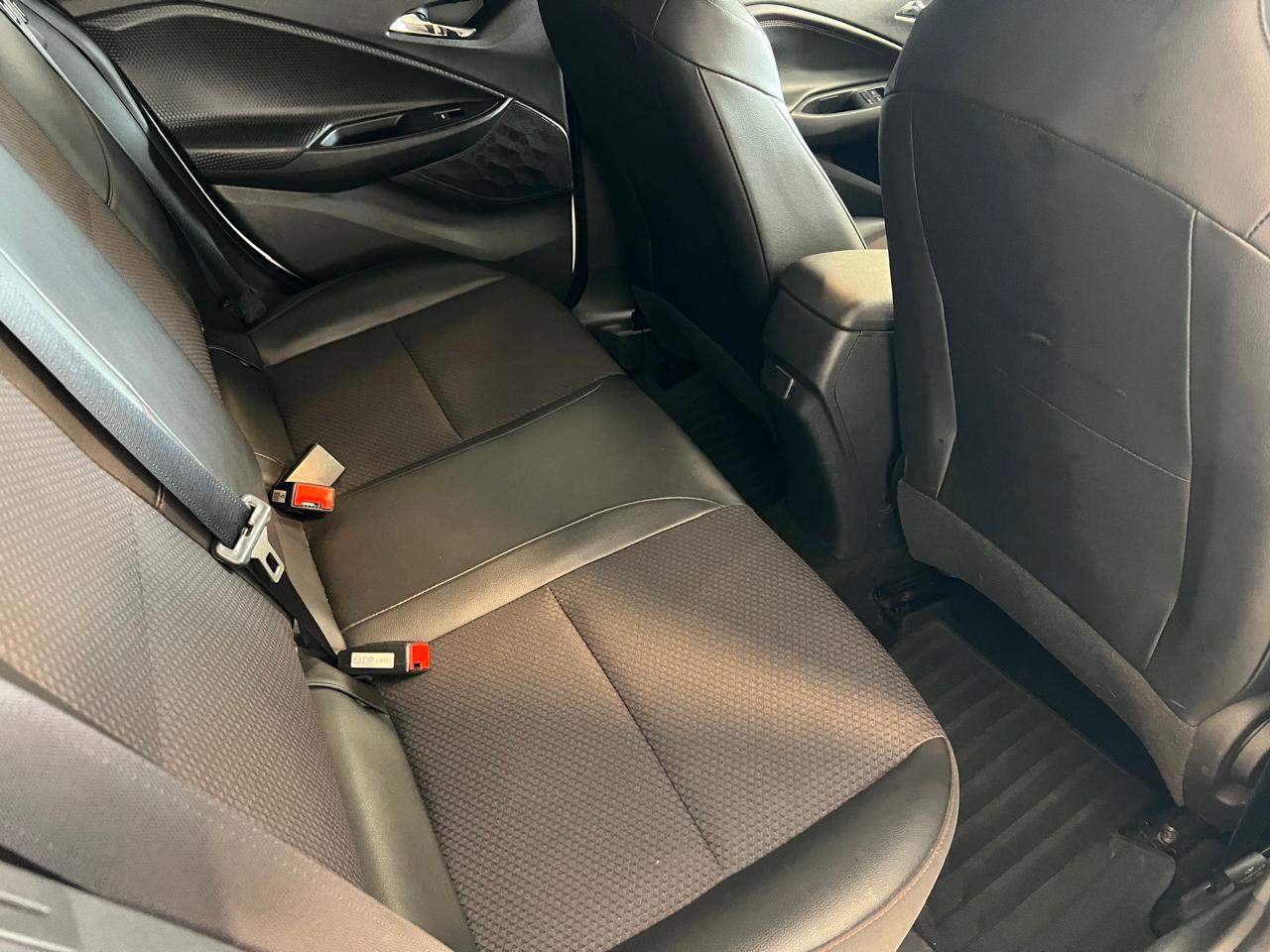 GM - Chevrolet-ONIX-ONIX HATCH RS 1.0 TB 12V Flex 5p Aut.