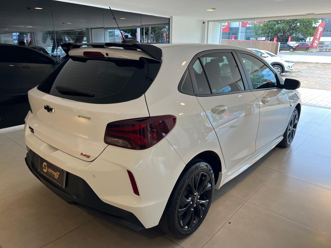 GM - Chevrolet-ONIX-ONIX HATCH RS 1.0 TB 12V Flex 5p Aut.