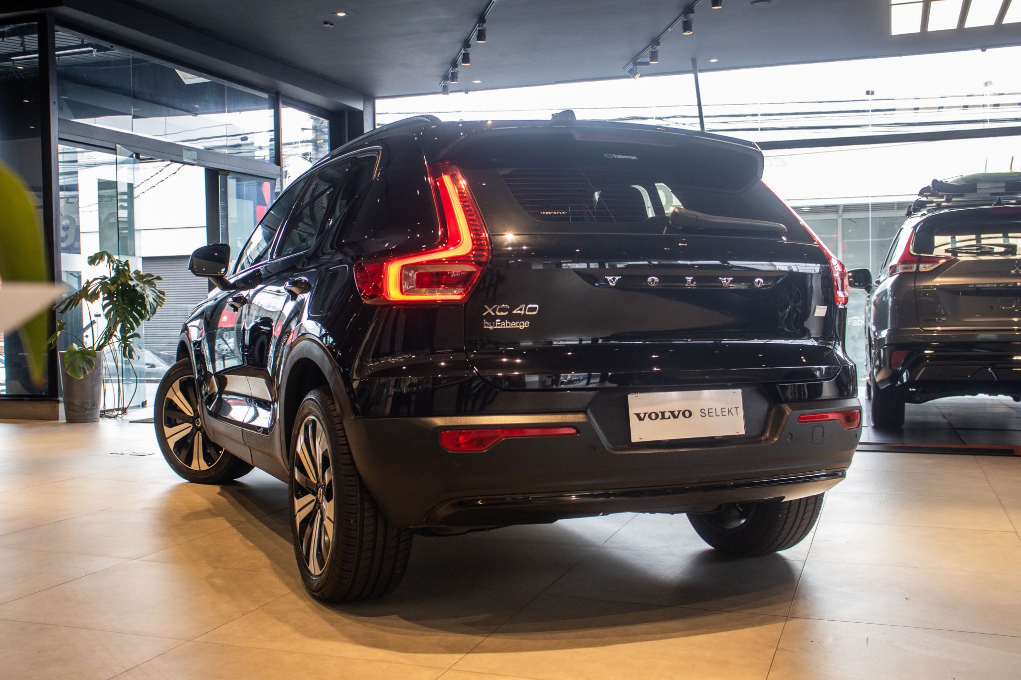 Volvo-XC 40-XC 40 Recharge Plus (Elétrico)