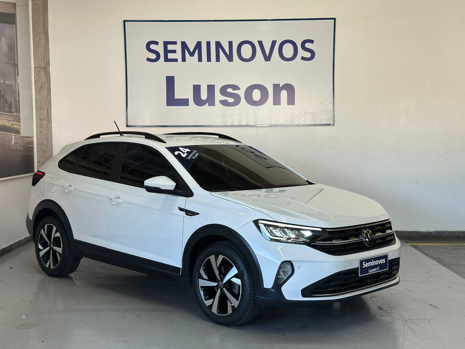 Nivus Highline 1.0 200 TSI Flex Aut.