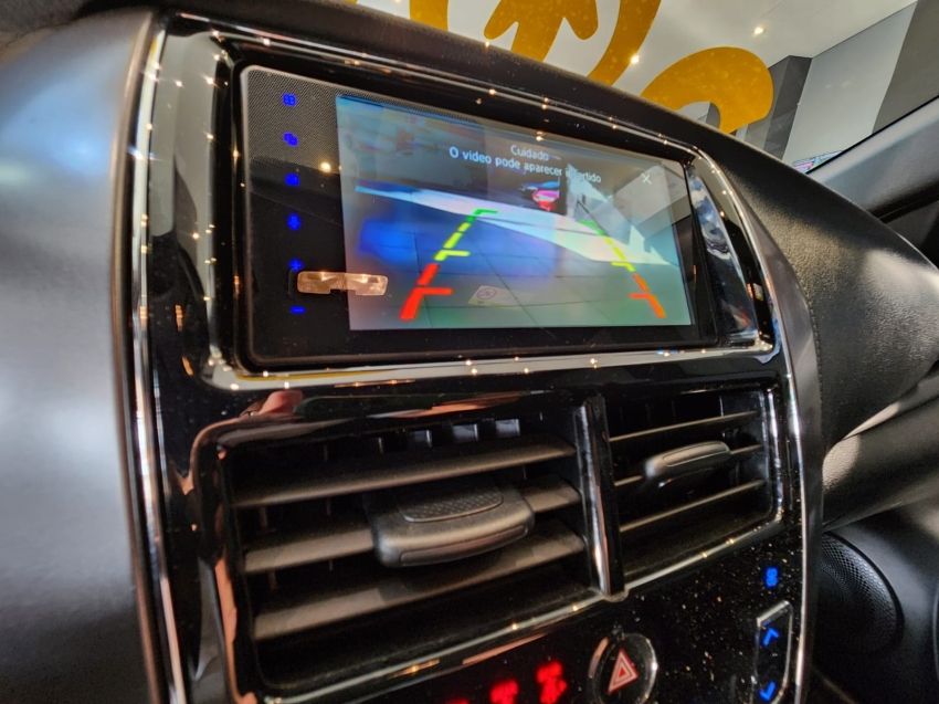 Toyota-YARIS-1.5 16V FLEX XL MULTIDRIVE