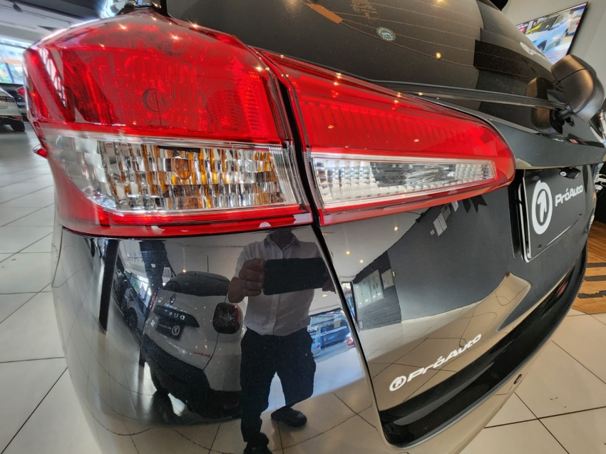 Toyota-YARIS-1.5 16V FLEX XL MULTIDRIVE