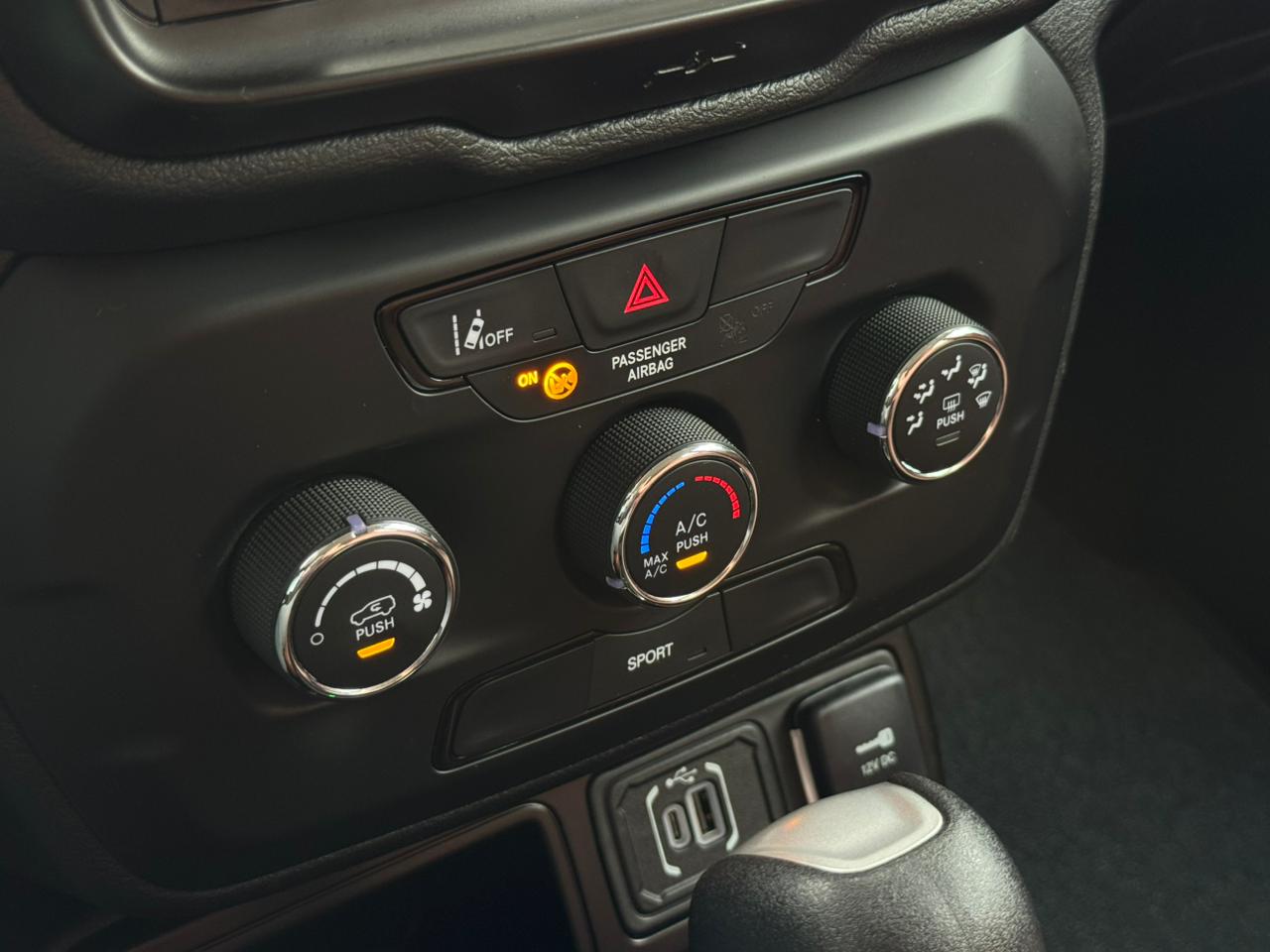 Jeep-RENEGADE-Renegade Sport T270 1.3 TB 4x2 Flex Aut.