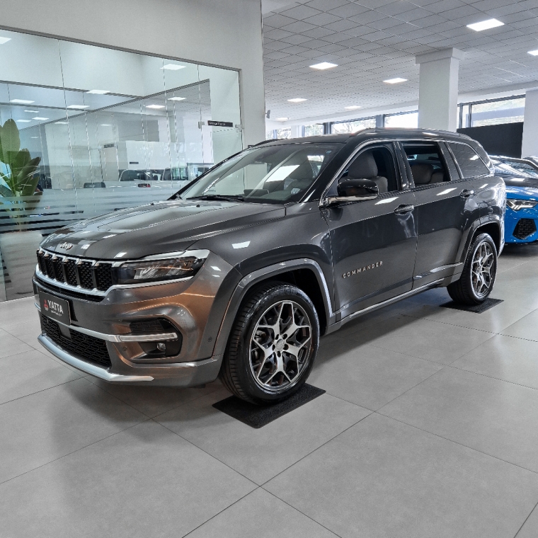 Jeep-COMMANDER-1.3 T270 TURBO FLEX OVERLAND AT6