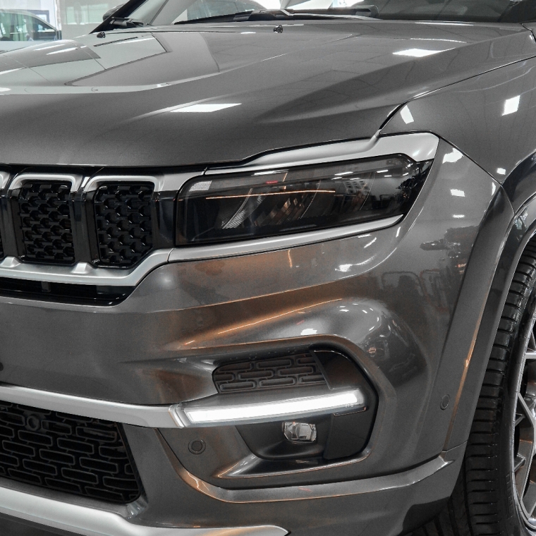 Jeep-COMMANDER-1.3 T270 TURBO FLEX OVERLAND AT6