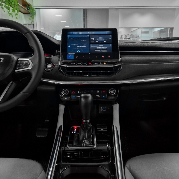 Jeep-COMMANDER-1.3 T270 TURBO FLEX OVERLAND AT6