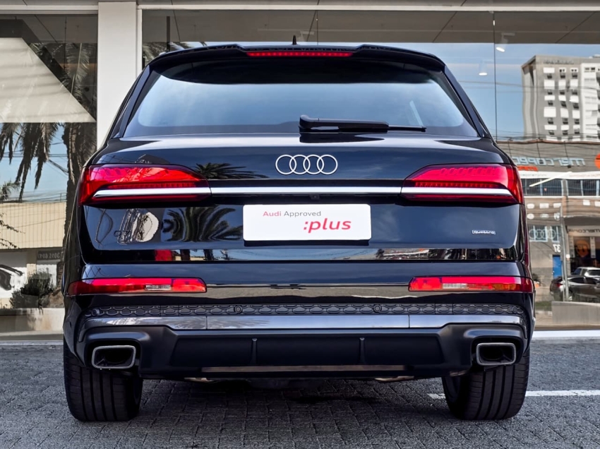 Audi-Q7-3.0 55 TFSI MHEV S-LINE QUATTRO TIPTRONIC