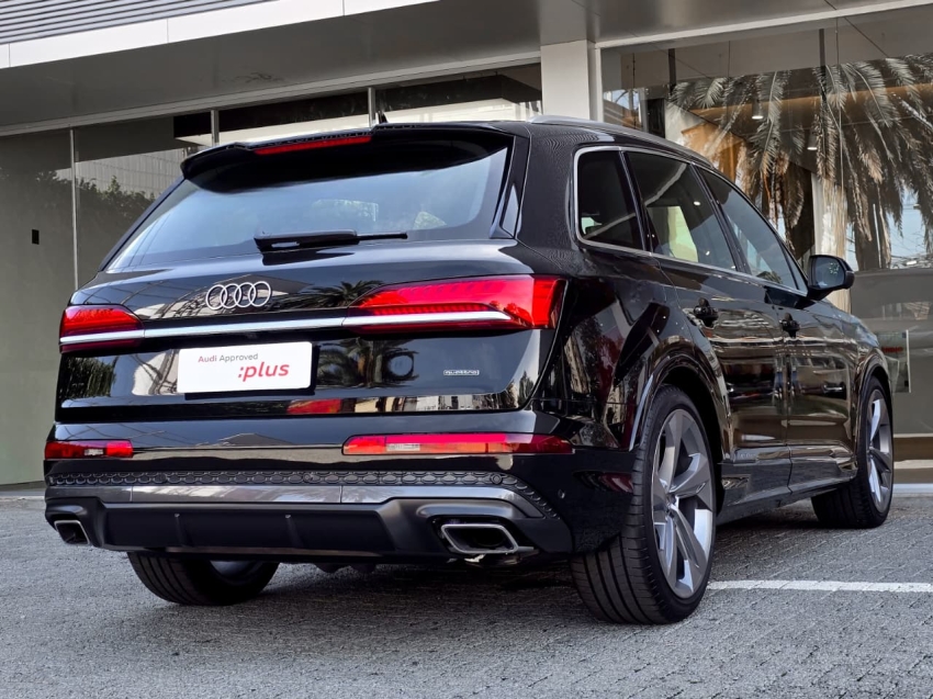 Audi-Q7-3.0 55 TFSI MHEV S-LINE QUATTRO TIPTRONIC