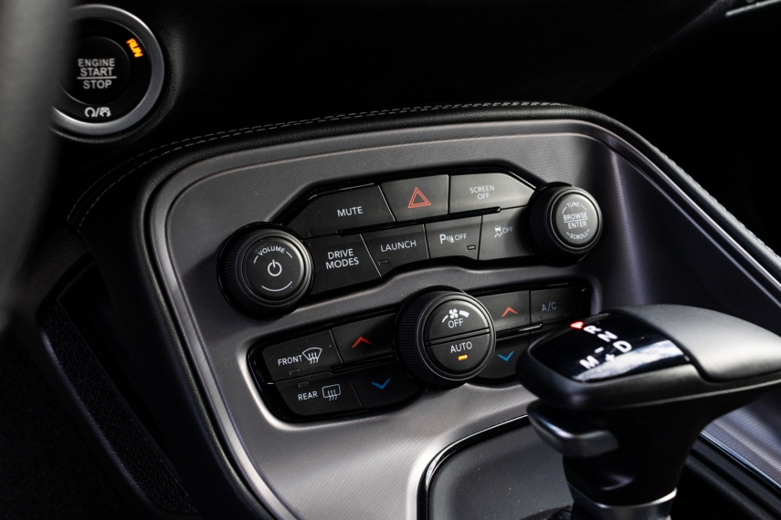 Dodge-CHALLENGER-6.4 V8 HEMI GASOLINA R/T SCAT PACK TORQUEFLITE