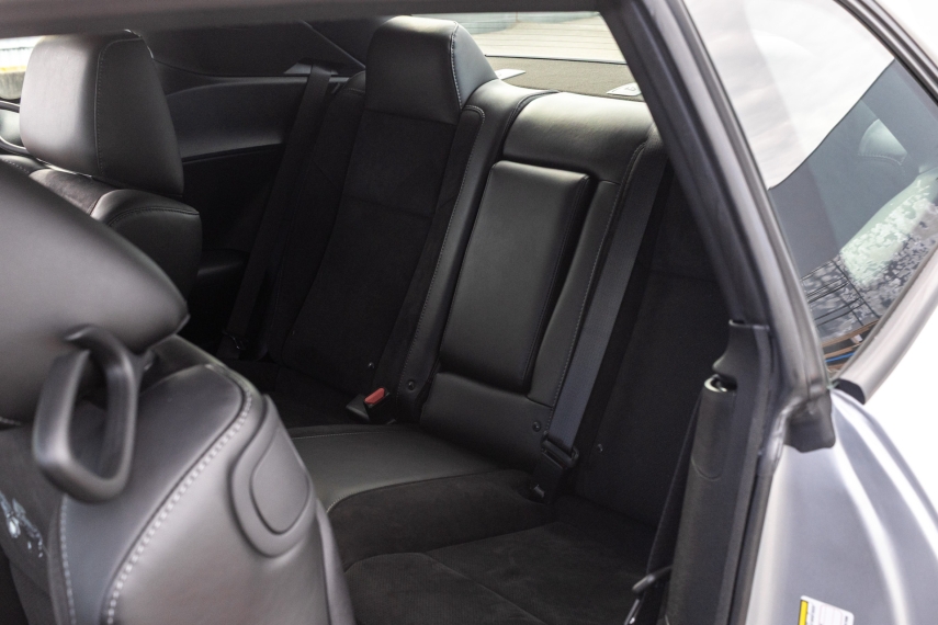 Dodge-CHALLENGER-6.4 V8 HEMI GASOLINA R/T SCAT PACK TORQUEFLITE