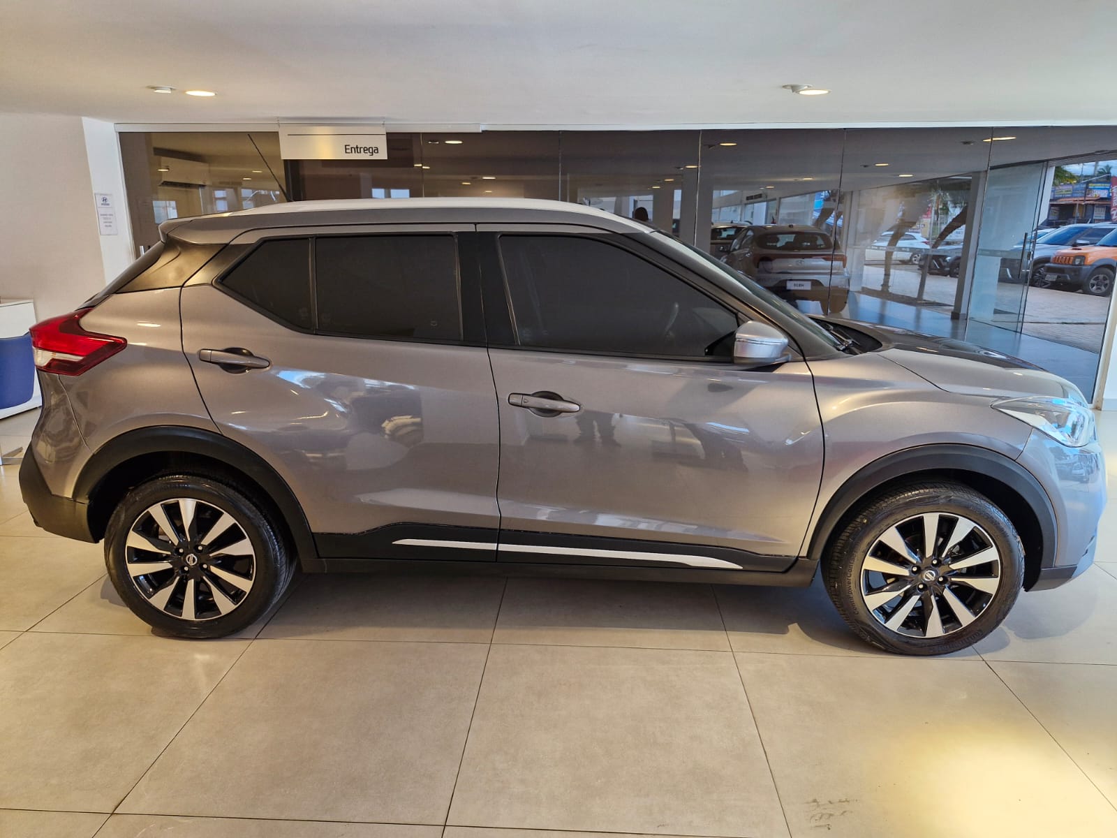 Nissan-KICKS-KICKS 1.6 16V FLEXSTART SL 4P XTRONIC