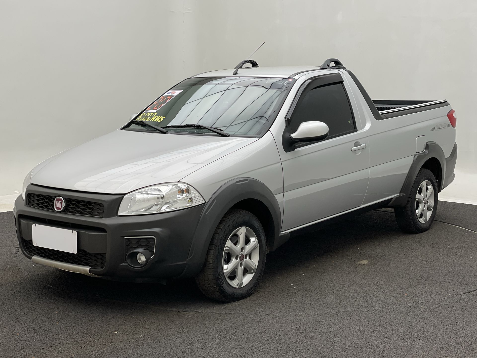 Strada Freedom 1.4 Flex 8V CS