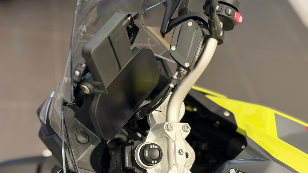 BMW Motorrad-F 900 GS-BMW F 900 GS PLUS