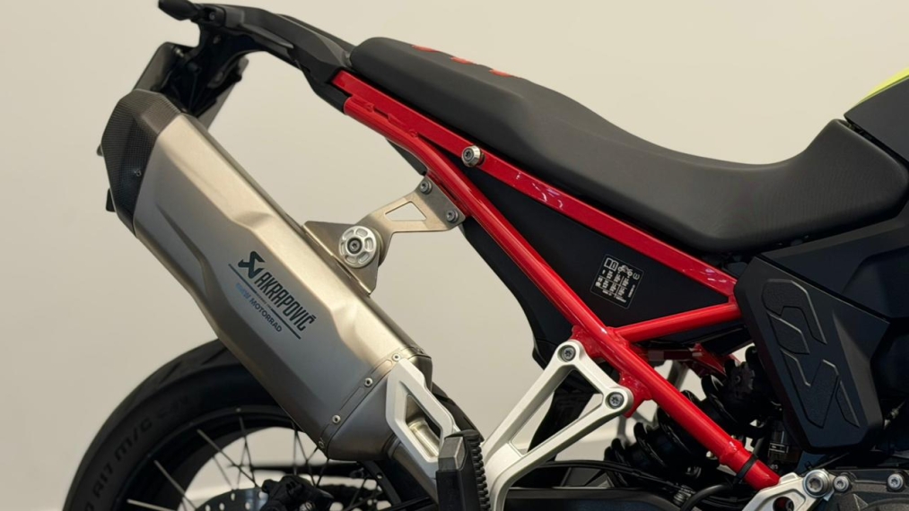 BMW Motorrad-F 900 GS-BMW F 900 GS PLUS