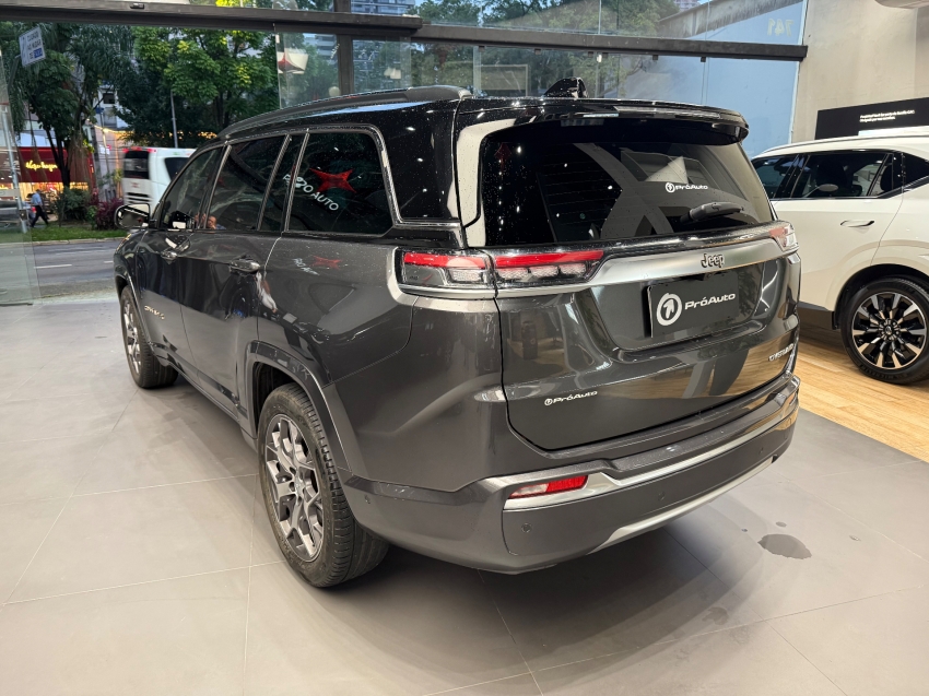 Jeep-COMMANDER-1.3 T270 TURBO FLEX OVERLAND AT6