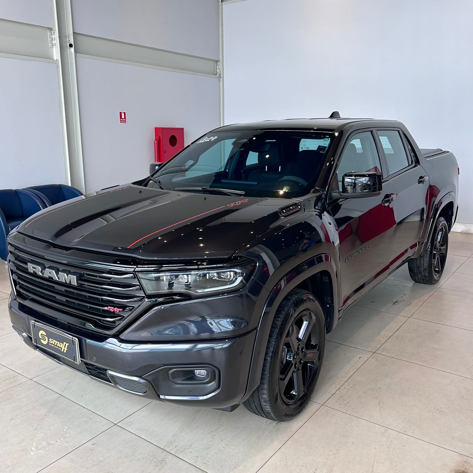 RAM-RAMPAGE-RAMPAGE R/T HURRIC. 4 2.0 TB CD 4X4 Aut.