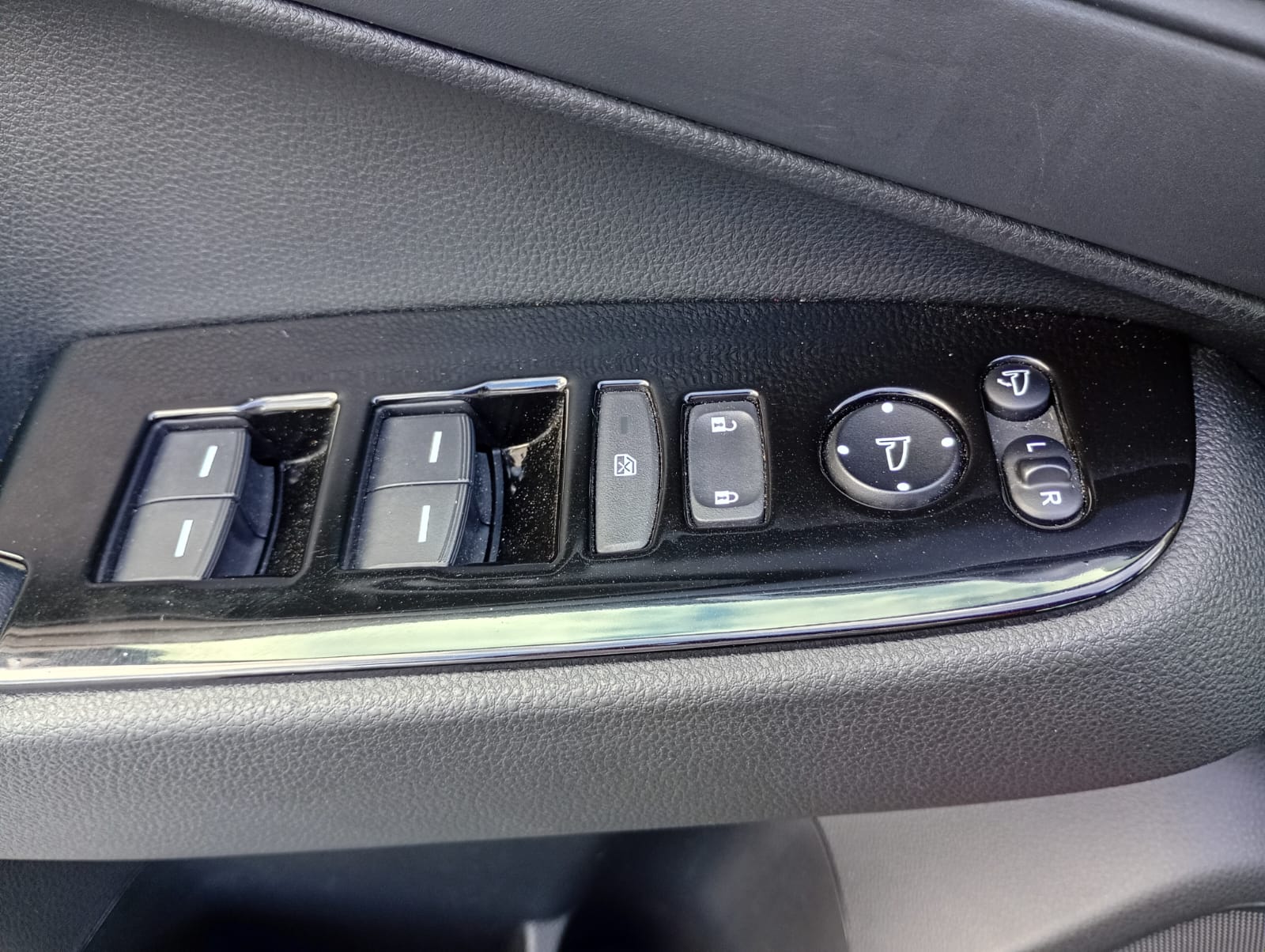 Honda-HR-V-HR-V EX 1.5 Flex Sensing 16V 5p Aut.