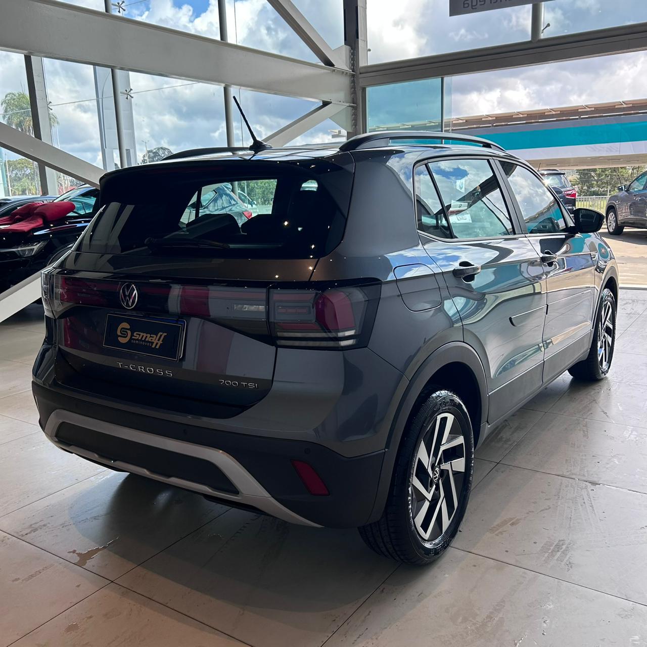 VW - Volkswagen-T-Cross-T-CROSS 1.0 200 TSI TOTAL FLEX AUT.