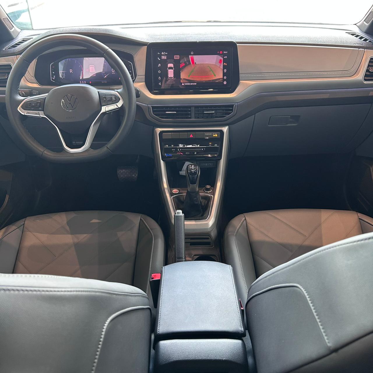 VW - Volkswagen-T-Cross-T-CROSS 1.0 200 TSI TOTAL FLEX AUT.