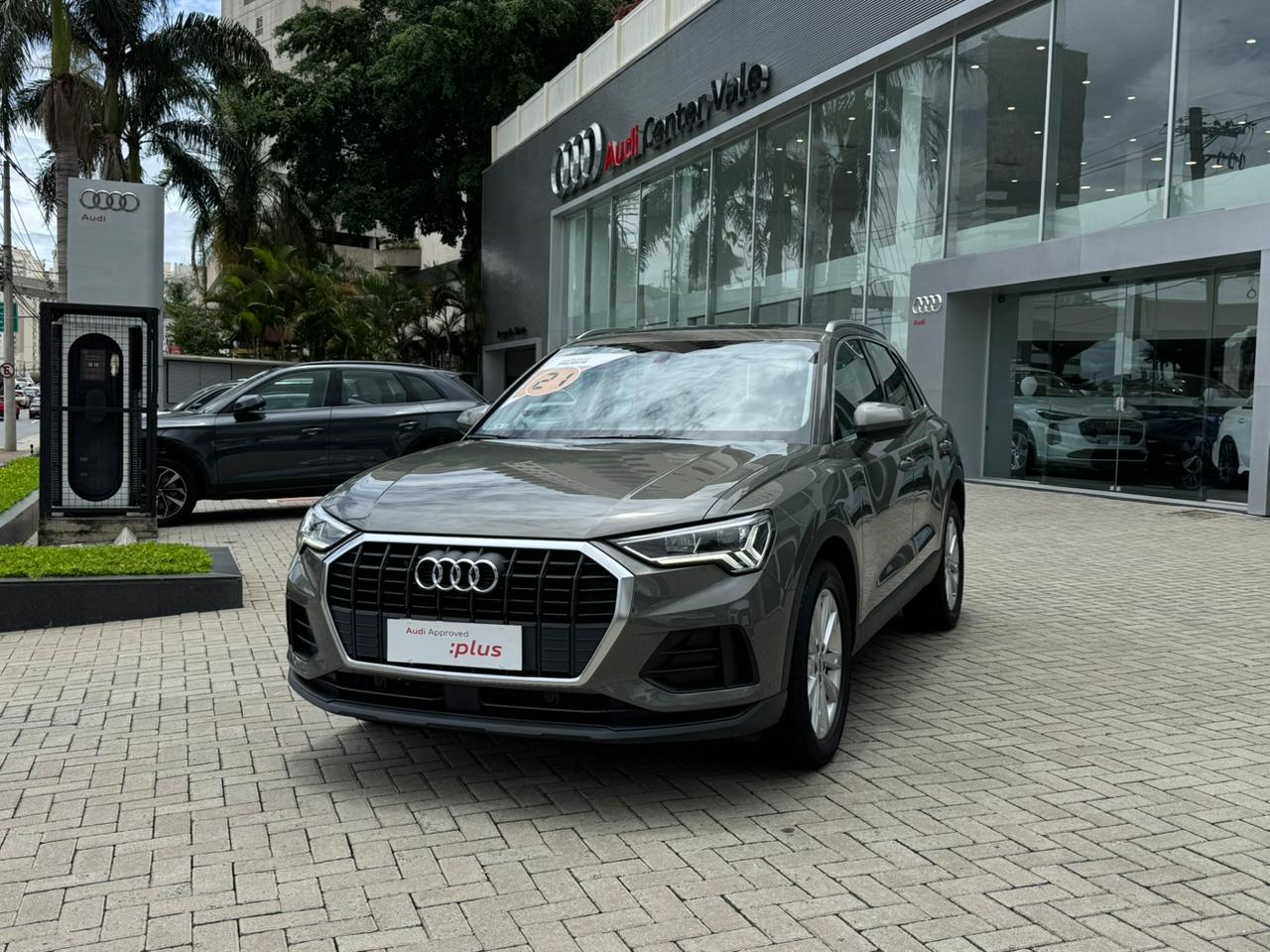 Audi-Q3-Q3 Prestige Plus 1.4 TFSI Flex S-tronic