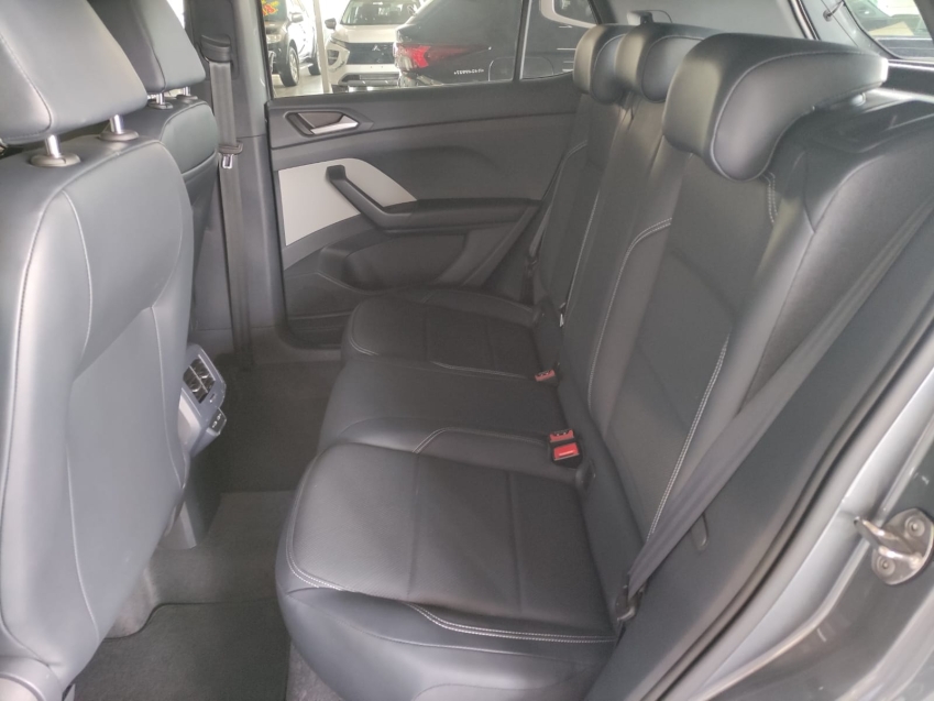 VW - Volkswagen-T-CROSS-1.4 250 TSI TOTAL FLEX HIGHLINE AUTOMÁTICO