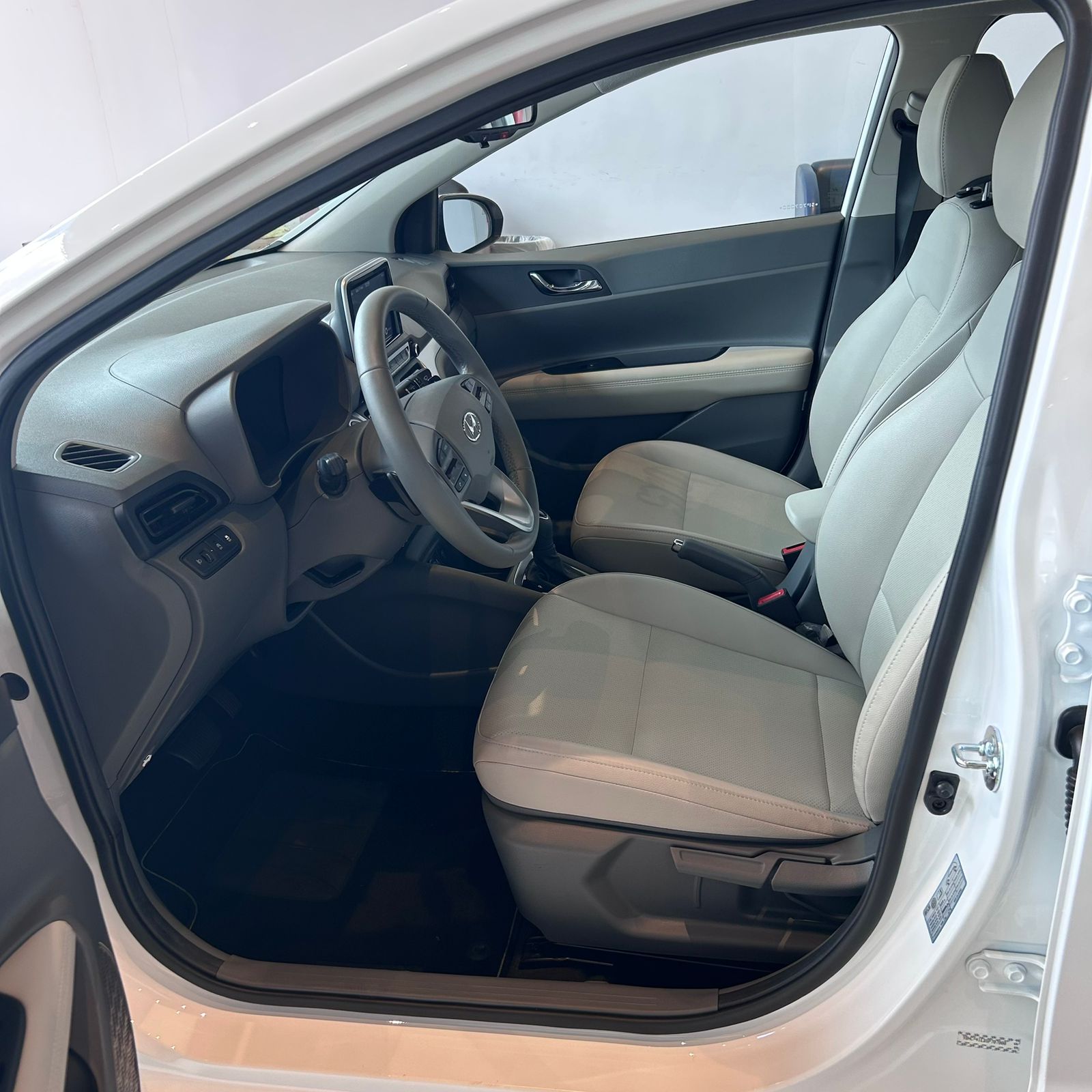 Hyundai-HB20S-NEW HB20S 1.0 TGDI AT PLATINUM