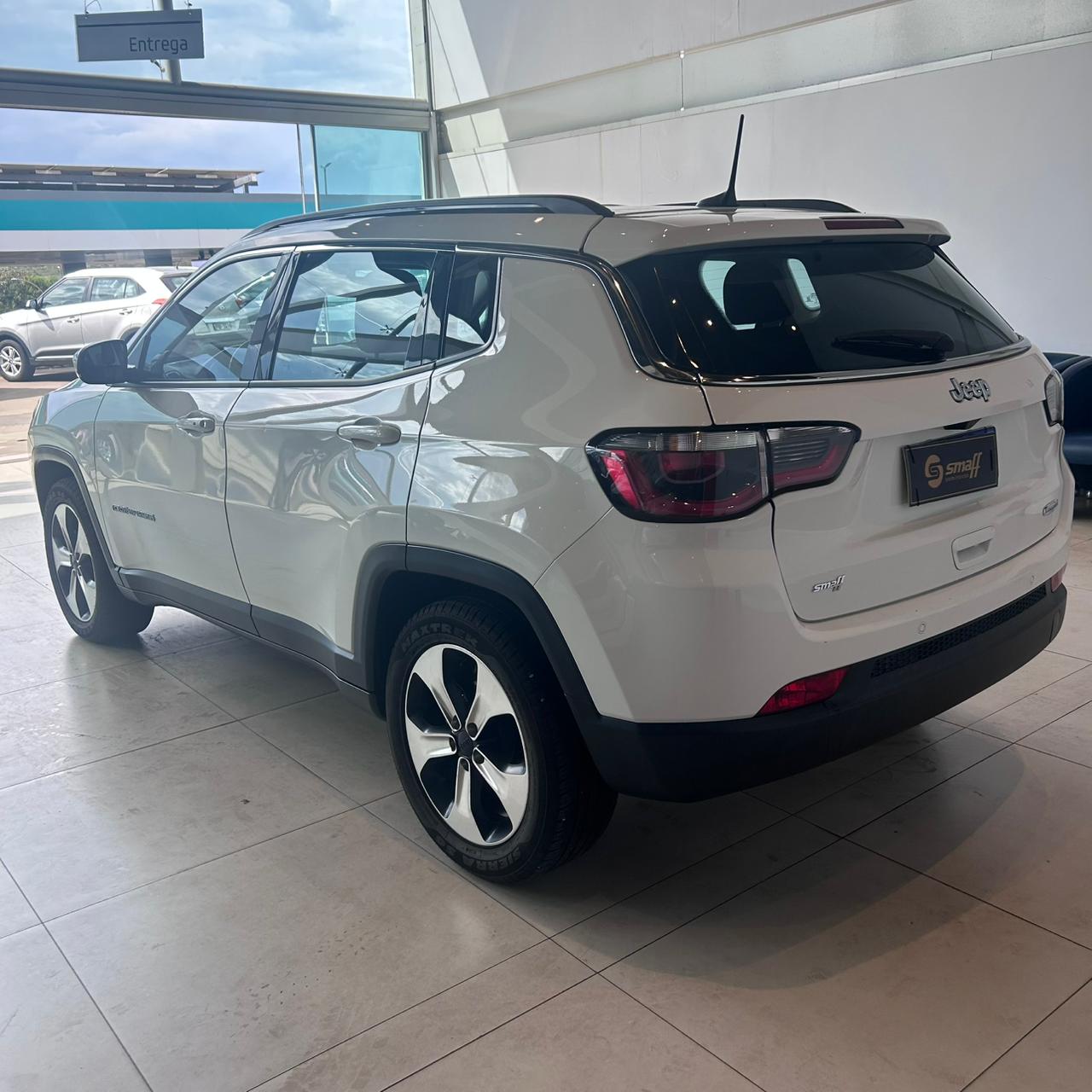 Jeep-COMPASS-COMPASS LONGITUDE 2.0 4x2 Flex 16V Aut.