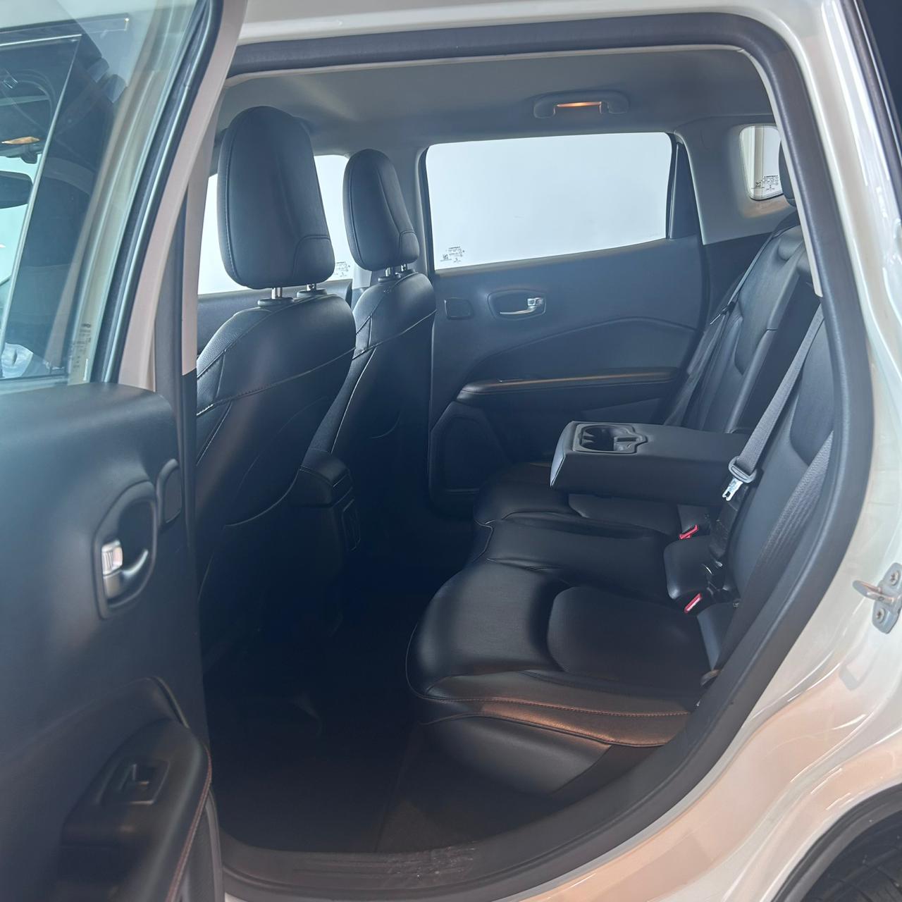 Jeep-COMPASS-COMPASS LONGITUDE 2.0 4x2 Flex 16V Aut.