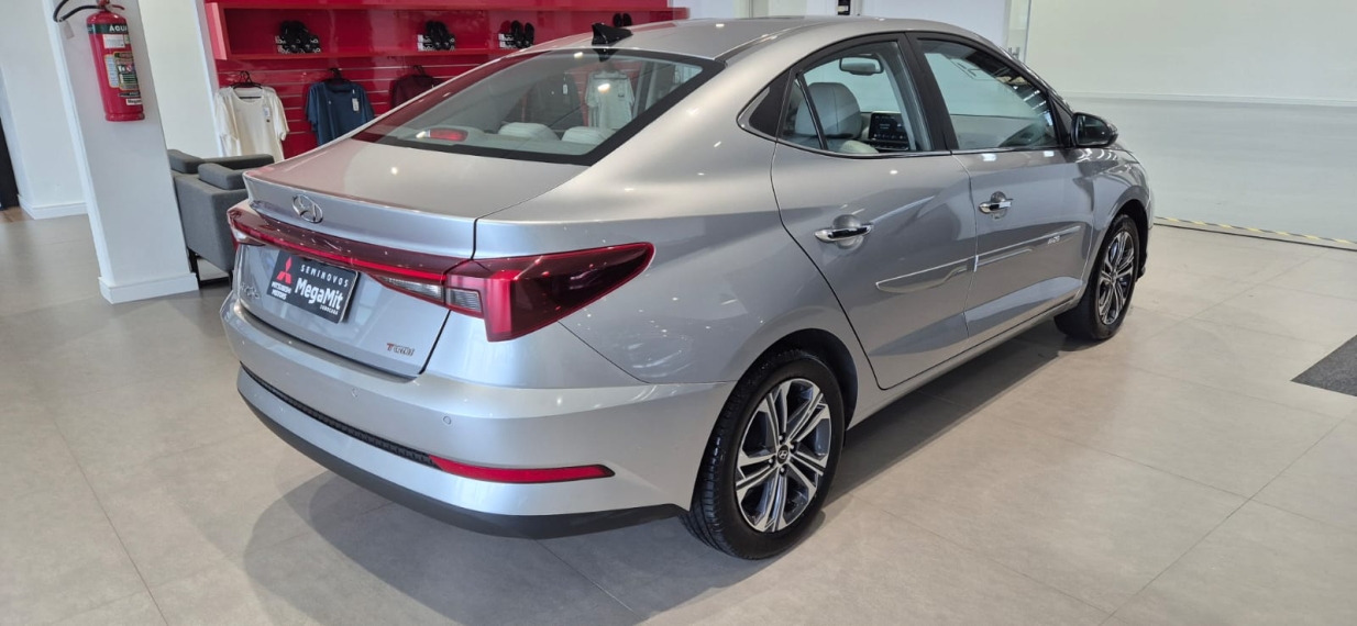 Hyundai-HB20S-1.0 TGDI FLEX PLATINUM PLUS AUTOMÁTICO