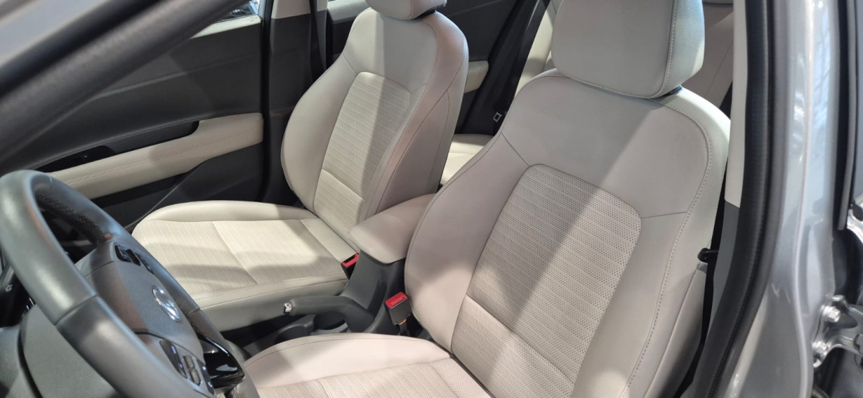 Hyundai-HB20S-1.0 TGDI FLEX PLATINUM PLUS AUTOMÁTICO