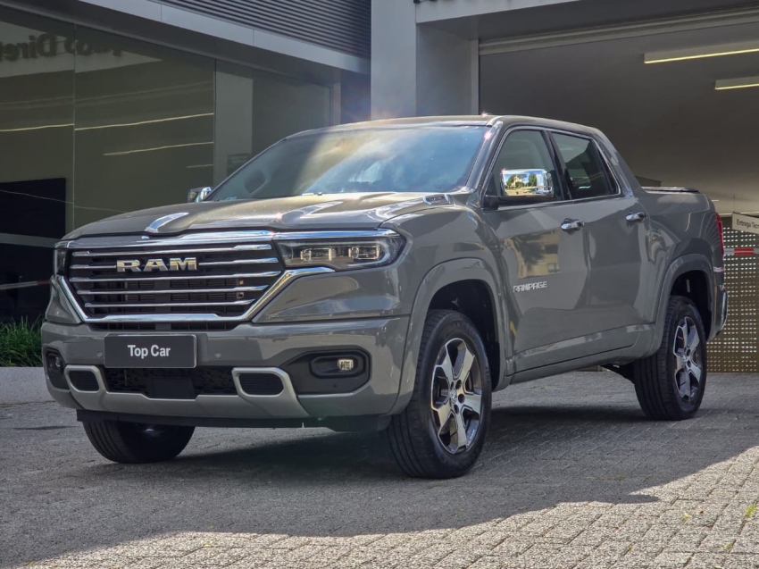 2.0 HURRICANE 4 TURBO GASOLINA LARAMIE 4X4 AUTOMÁTICO