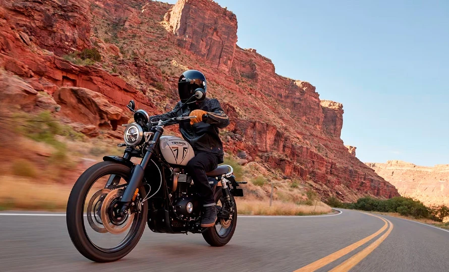 SCRAMBLER 1200 X 2025/2026 preço sugerido de R$ 70.190,00 à vista OU ENTRADA DE 60% +24 PARCELAS